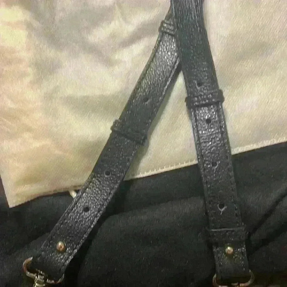 Tory Burch Shoulder Bag - Picture 12 of 15